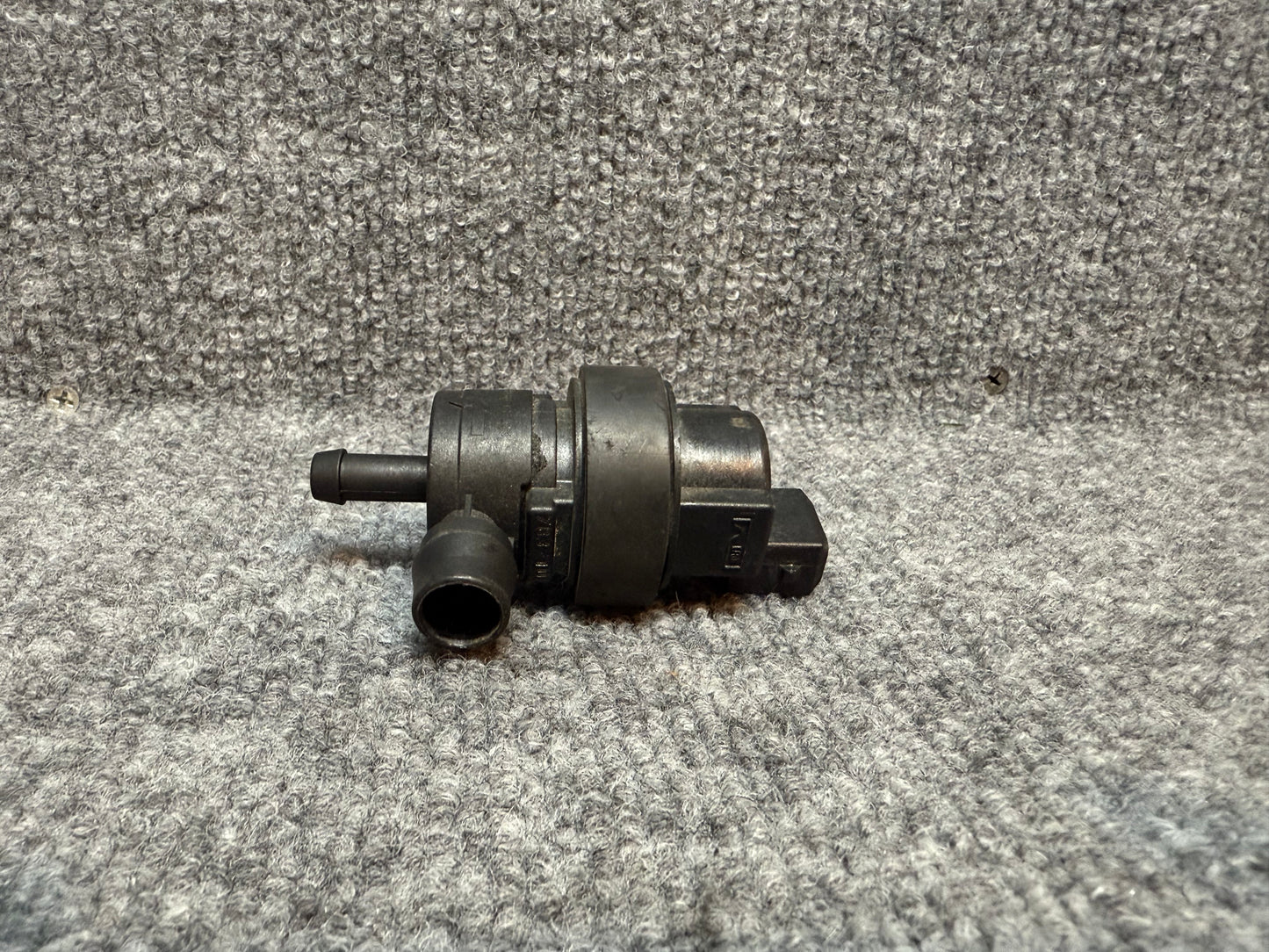 61115015000 KTM 990 VALVE FOR CARBON CANISTER