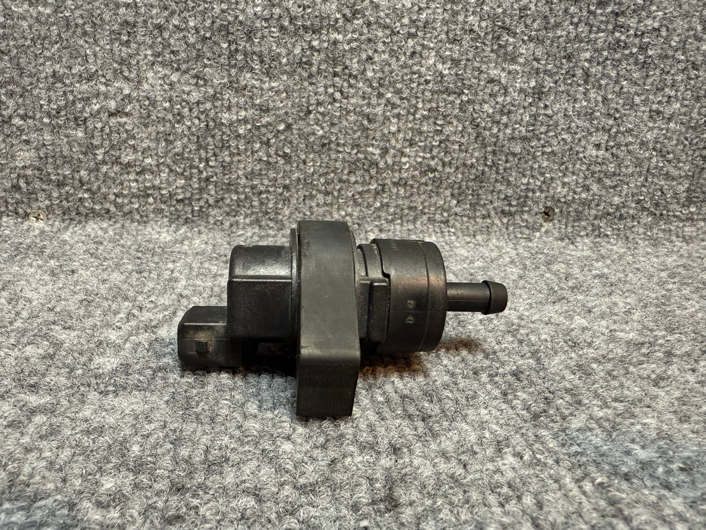 61115015000 KTM 990 VALVE FOR CARBON CANISTER