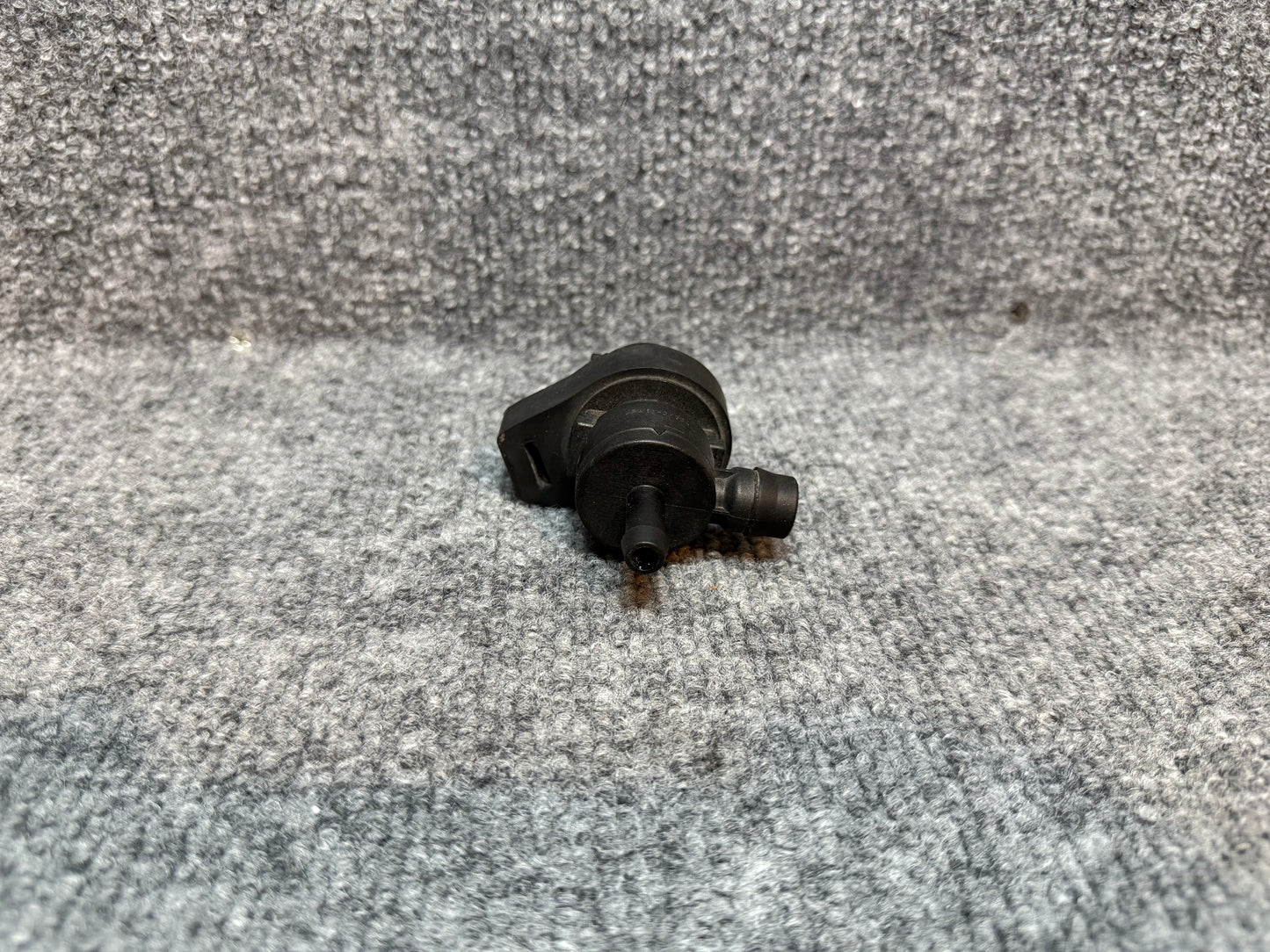 61115015000 KTM 990 VALVE FOR CARBON CANISTER