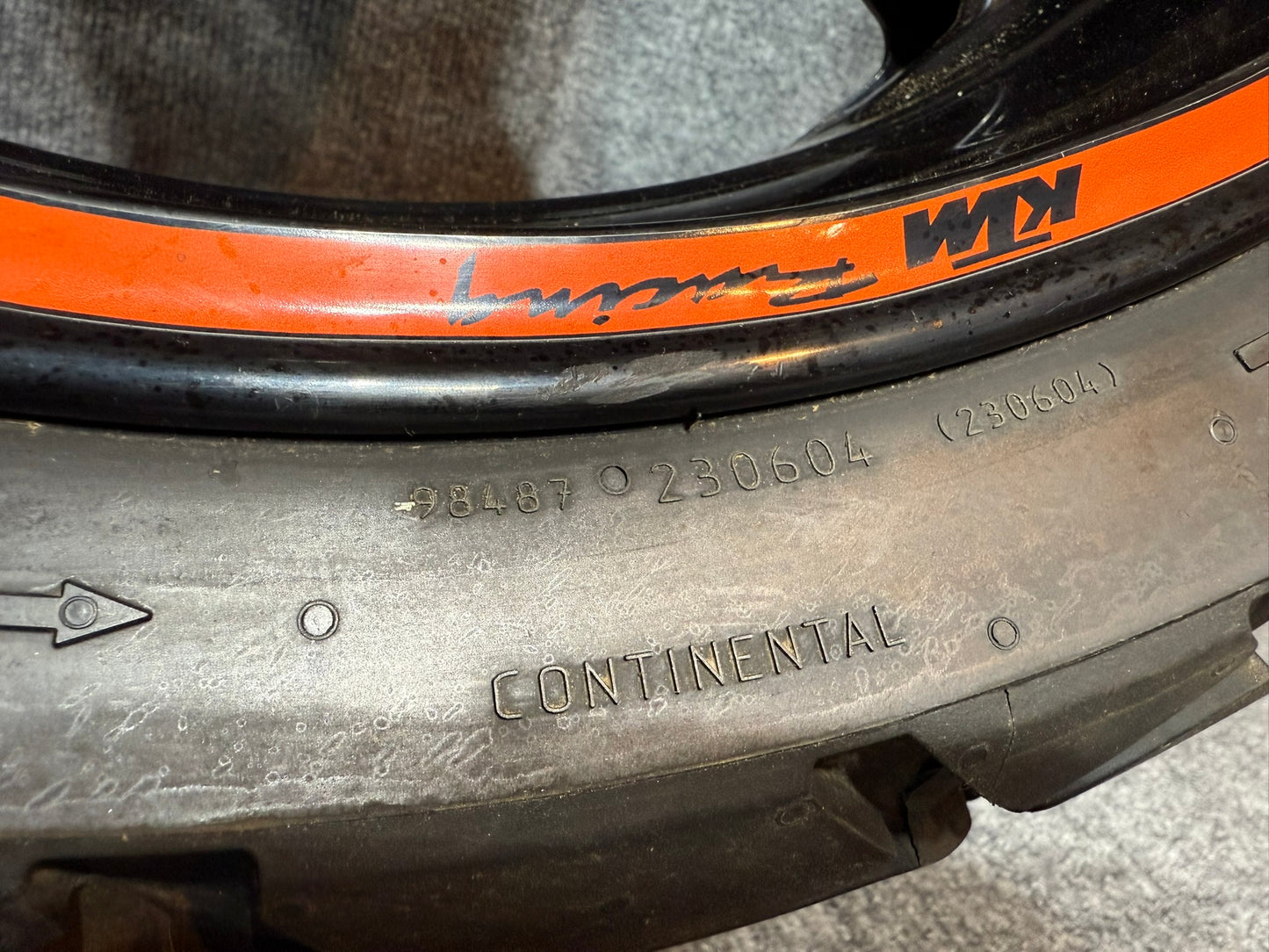 6101000114430 KTM 990 Brembo Marchesini Rear Wheel & Tire Black