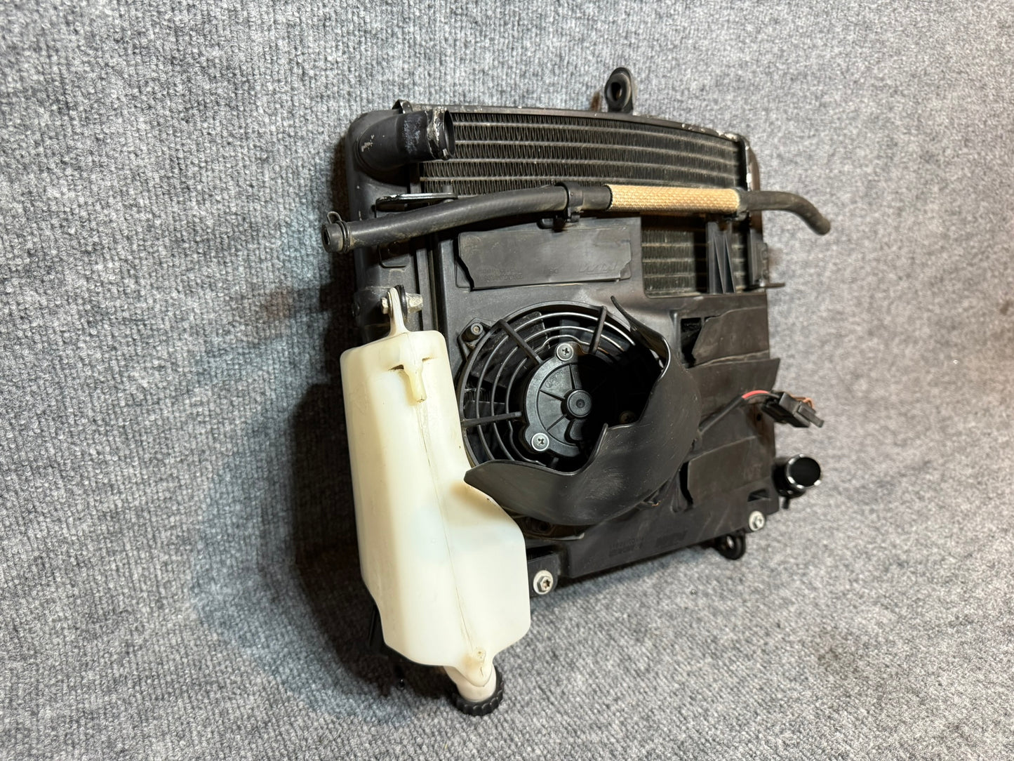 62635010000 / 62635010100 KTM 990 Radiator