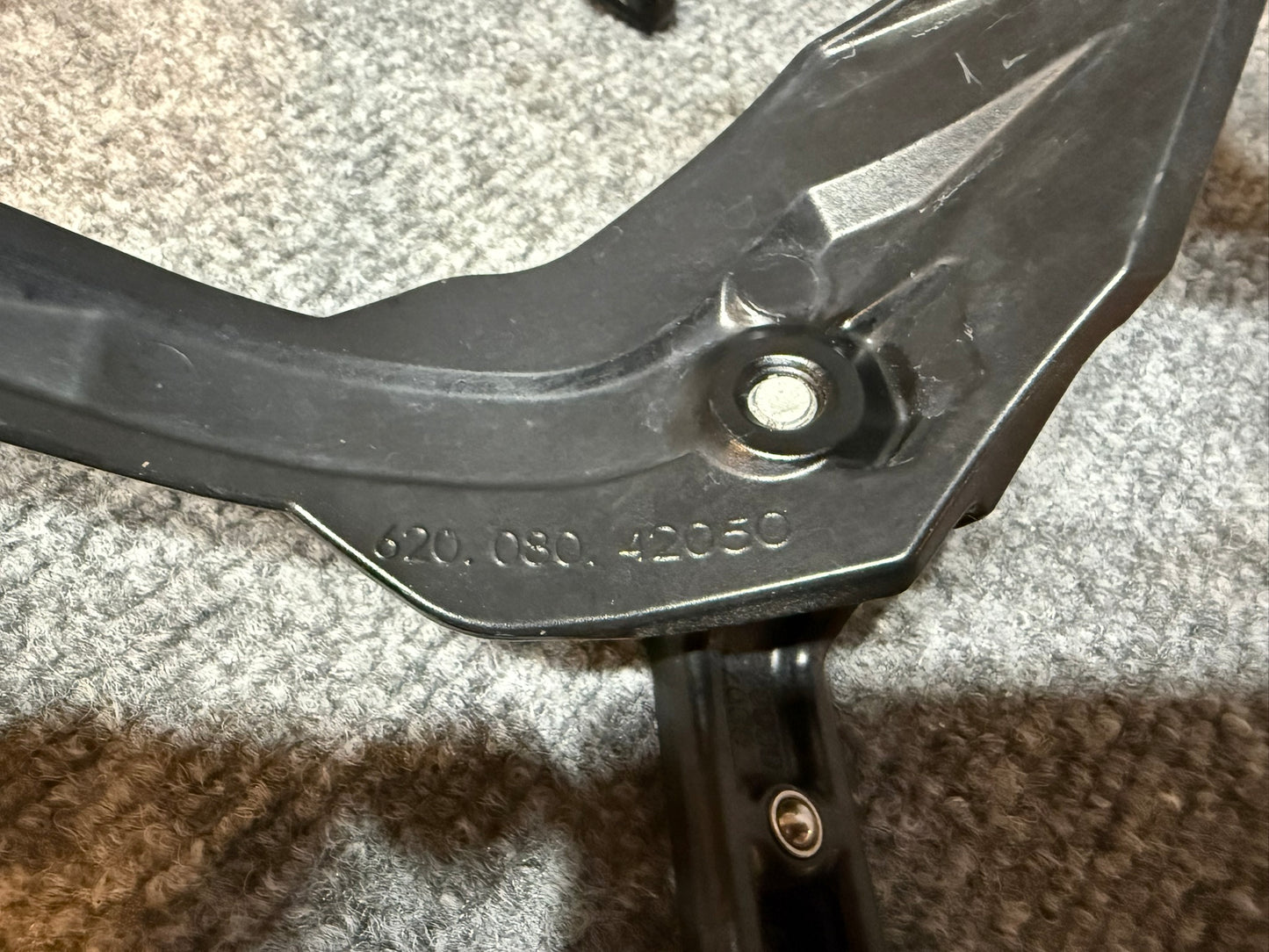 62008042050 KTM 990 RH Frame Support