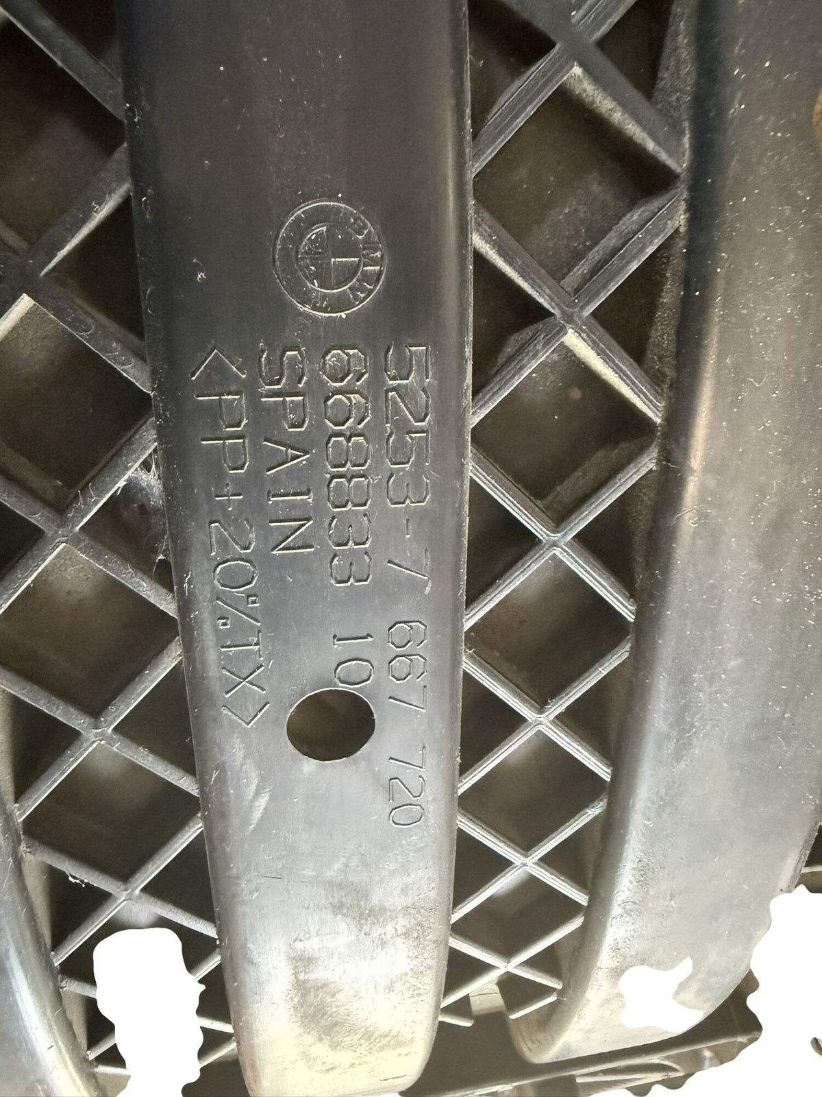 BMW R 1200 GS rider seat part number 52537667720