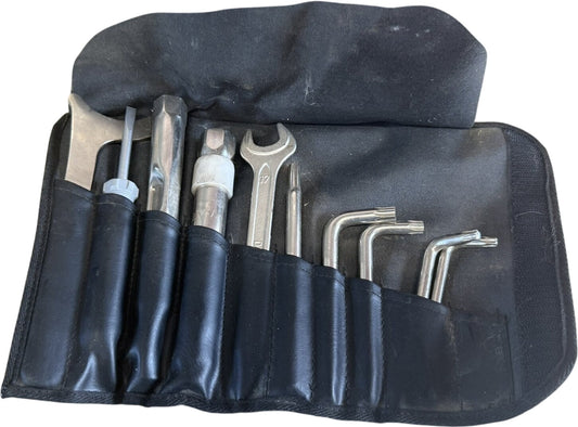 BMW R 1200 GS onboard tool kit contents
