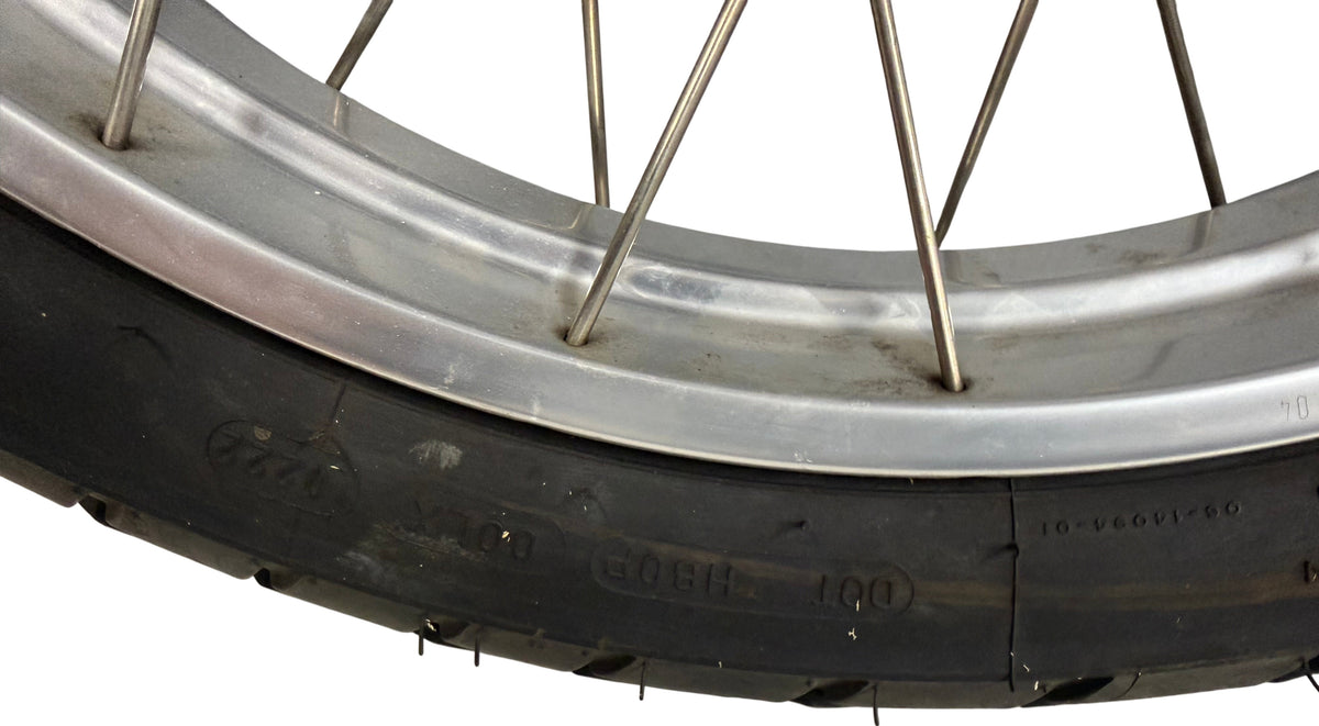 Front tire DOT marking and rim edge