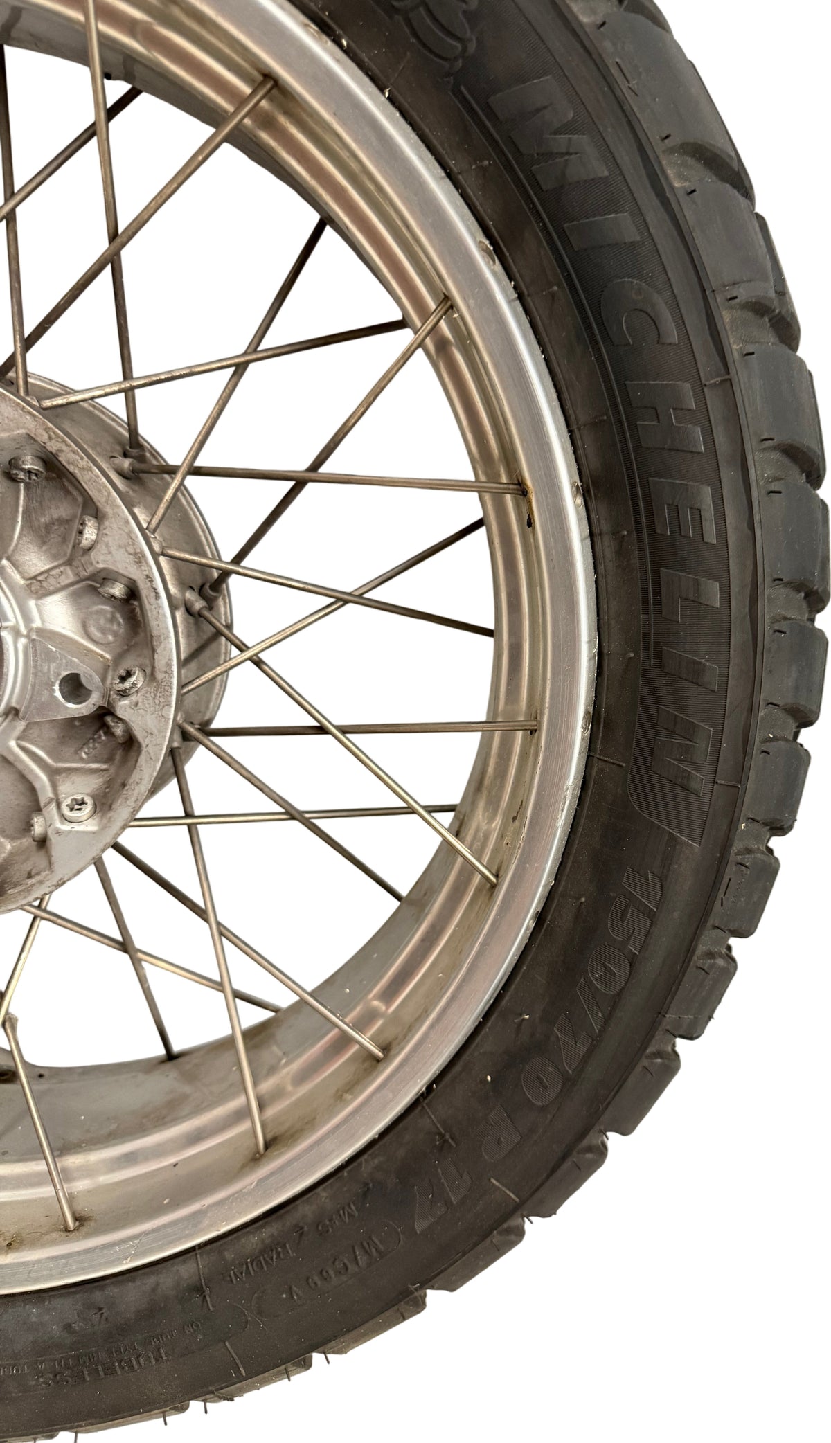 Michelin Anakee Adventure 150/70 R17 tire sidewall