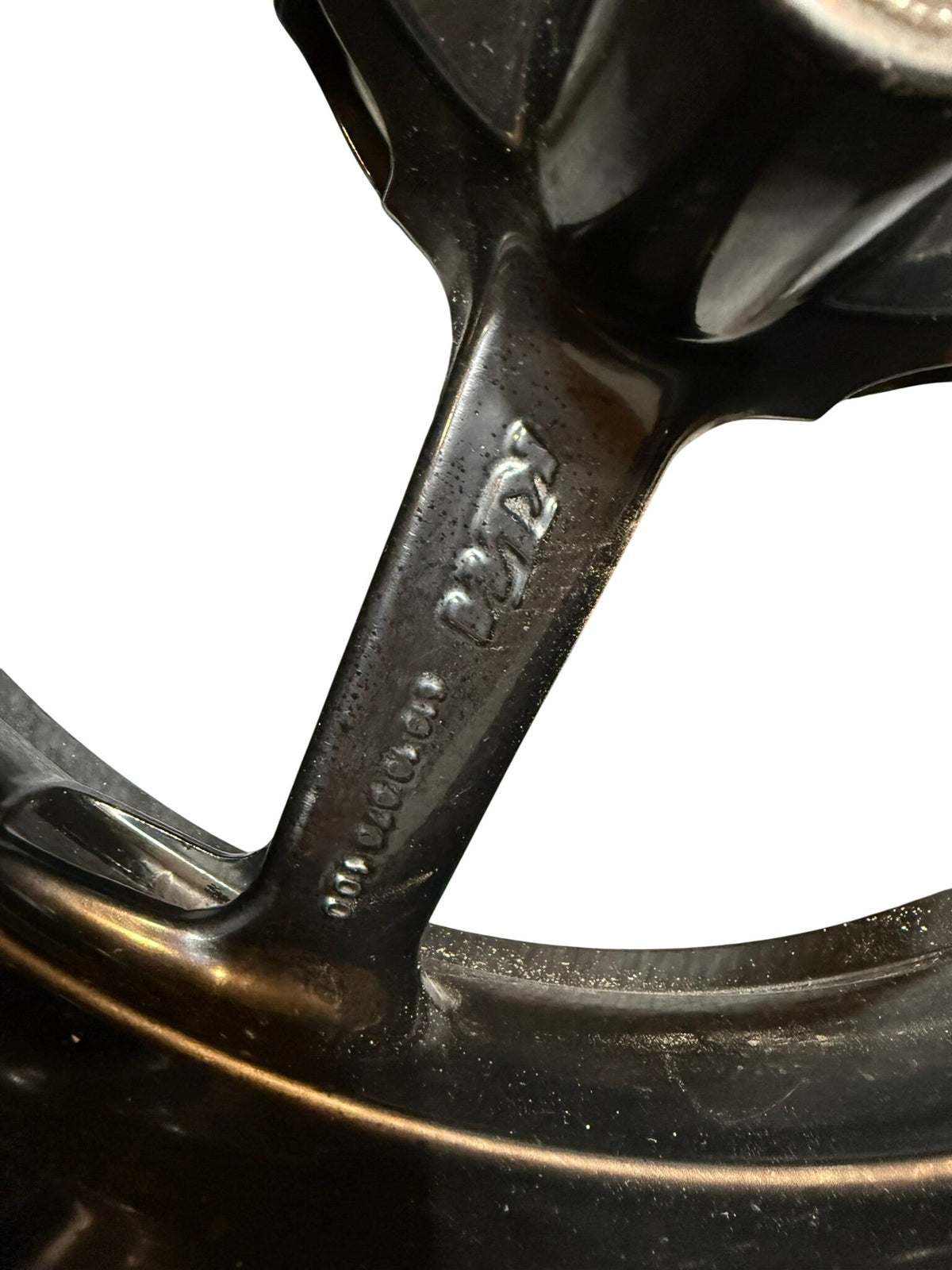 KTM 990 rear wheel and tire 6101000114430, additional view 5